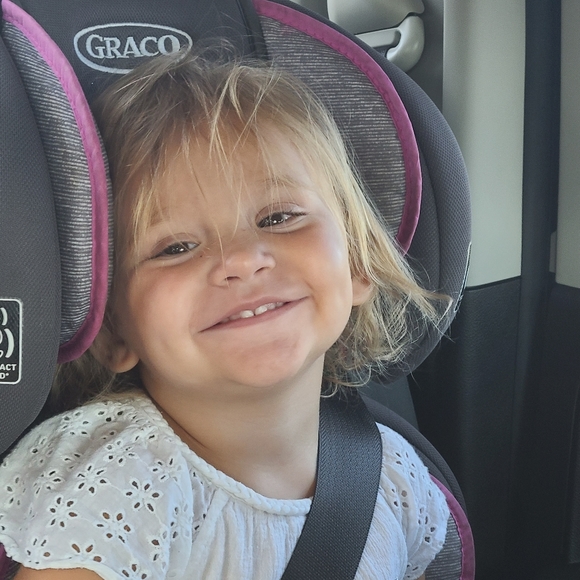 Meet your Posher, Joy - Picture 6 of 11